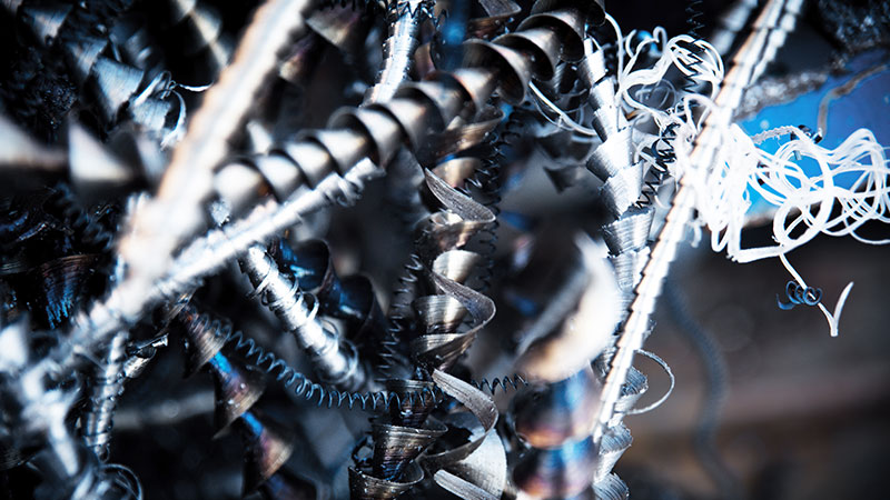 Inför kontantförbud för all handel av järn- och metallskrot