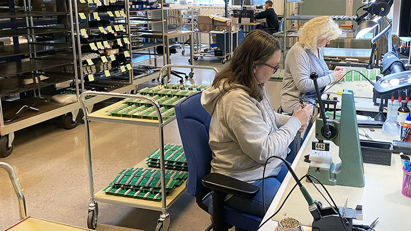 Elektronikmontering Polyamp - återvinning